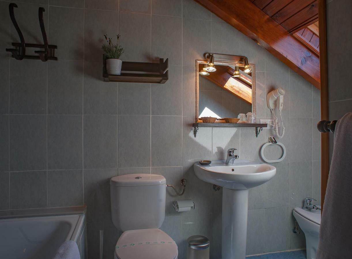 Hotel Rural "Corru San Pumes" Местас-де-Кон Экстерьер фото